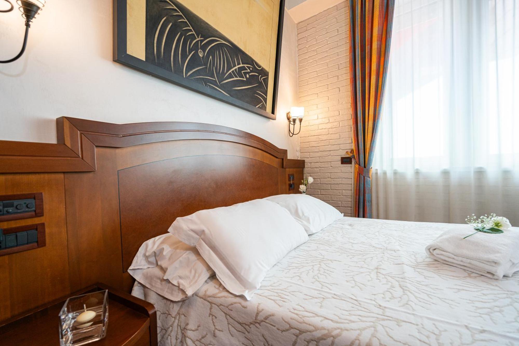 Art Hotel Santa Lucia Termoli Exteriör bild