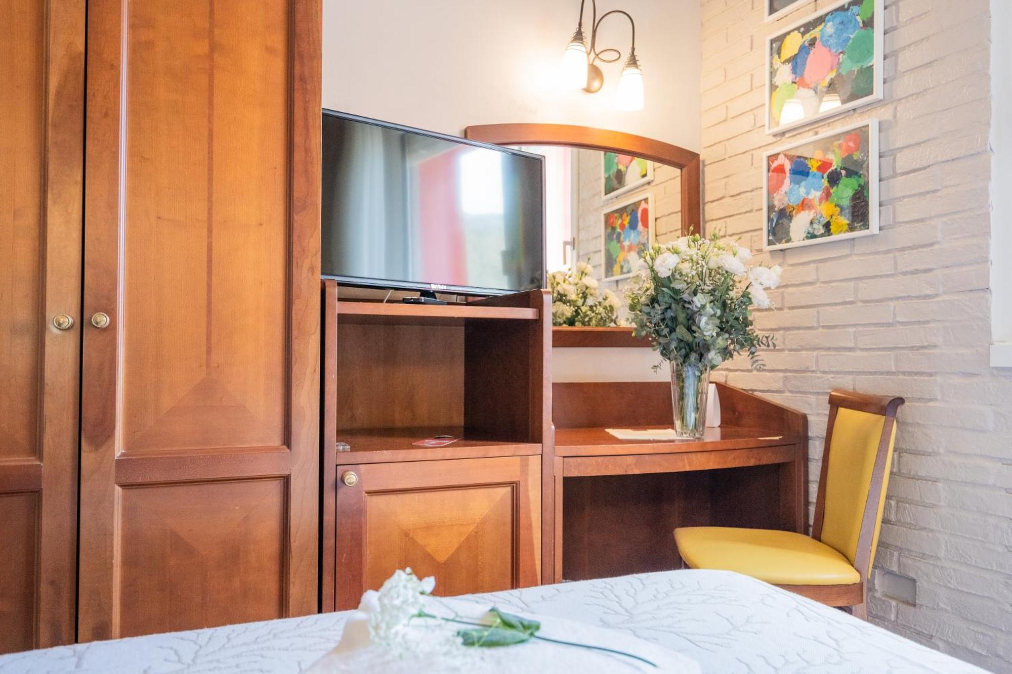 Art Hotel Santa Lucia Termoli Exteriör bild