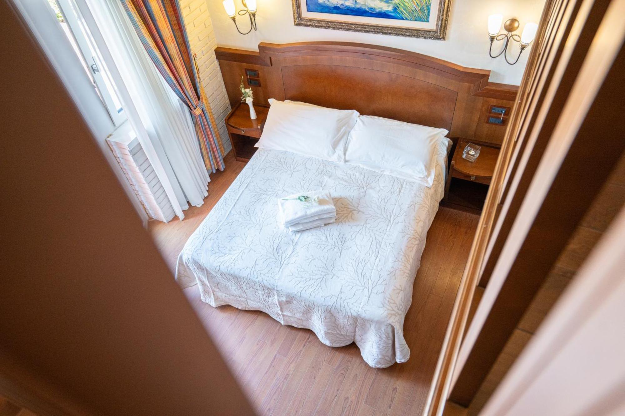 Art Hotel Santa Lucia Termoli Exteriör bild