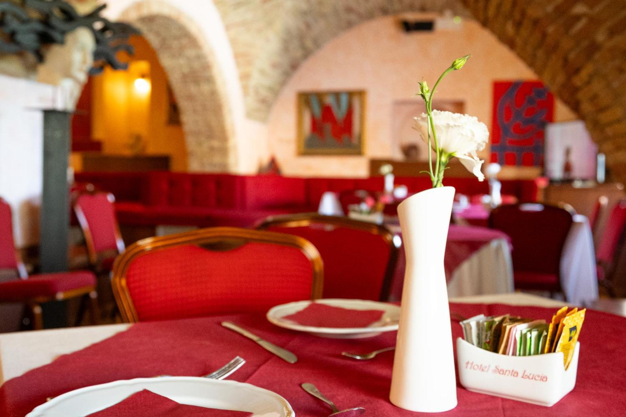 Art Hotel Santa Lucia Termoli Exteriör bild